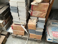 Partij diverse tegels en toebehoren - afbeelding 17 van  26