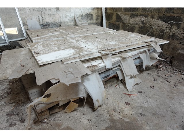 Partij diverse tegels - afbeelding 1 van  8