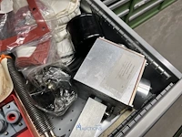 Partij diverse toestelonderdelen - afbeelding 61 van  94