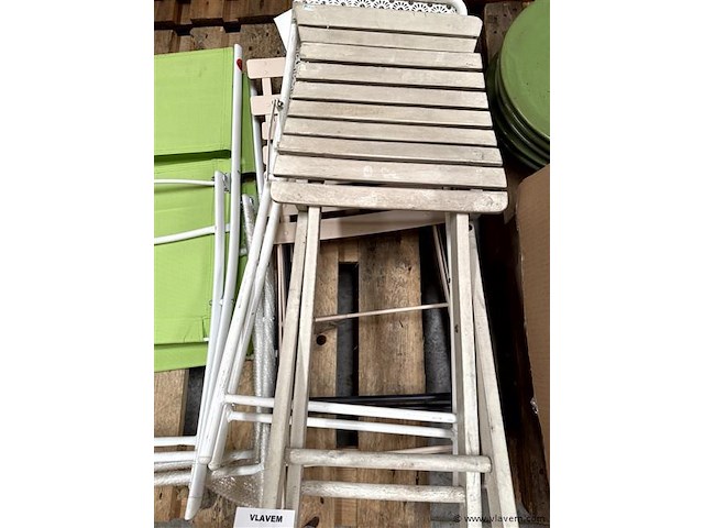 Partij diverse tuinstoeltjes - afbeelding 2 van  3