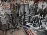 Partij diverse valbeveiliging - afbeelding 1 van  4