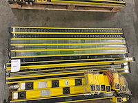 Partij diverse veiligheidslichtschermen / lichtgordijnen - afbeelding 5 van  11