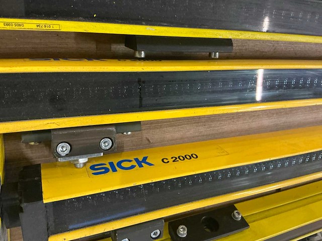 Partij diverse veiligheidslichtschermen / lichtgordijnen - afbeelding 11 van  11