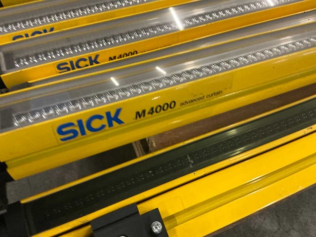 Partij diverse veiligheidslichtschermen / lichtgordijnen - afbeelding 6 van  10