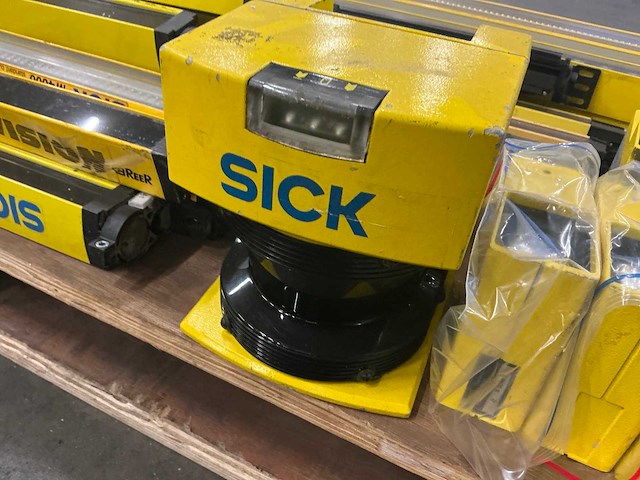 Partij diverse veiligheidslichtschermen / lichtgordijnen - afbeelding 9 van  10