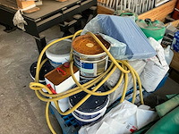 Partij diverse verf - afbeelding 6 van  9