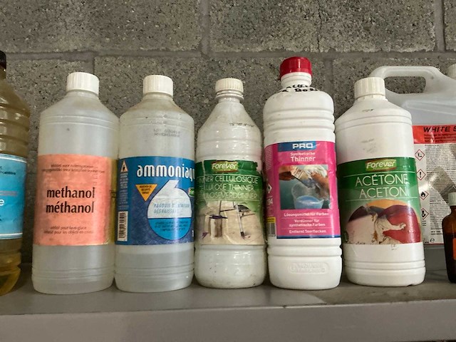 Partij diverse verf - afbeelding 8 van  16
