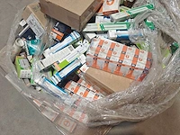 Partij diverse verlichting op pallet - nieuw in verpakking - afbeelding 3 van  7