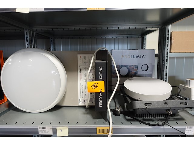 Partij diverse verlichting + scherm - afbeelding 3 van  6