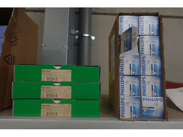 Partij diverse verlichting & toebehoren - afbeelding 2 van  9