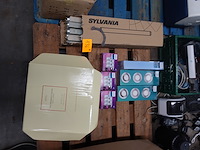 Partij diverse verlichting - afbeelding 1 van  5