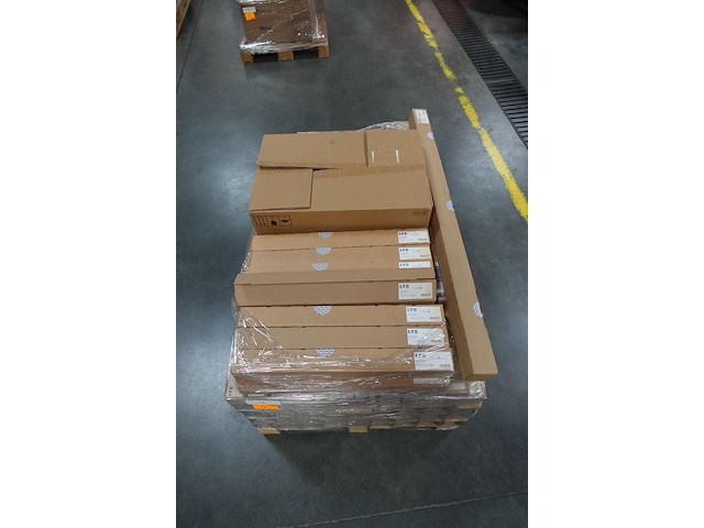 Partij diverse verlichtingsarmatuur lts + 41x lamp osram t5 54w/830 - afbeelding 5 van  21