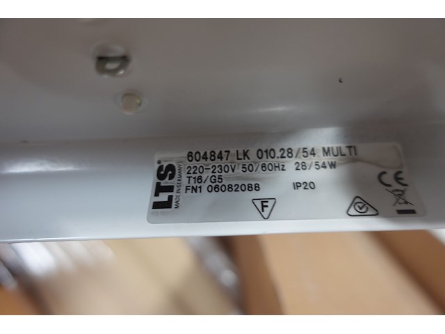 Partij diverse verlichtingsarmatuur lts + 41x lamp osram t5 54w/830 - afbeelding 17 van  21