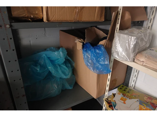 Partij diverse verpakking en decoratie - afbeelding 5 van  51
