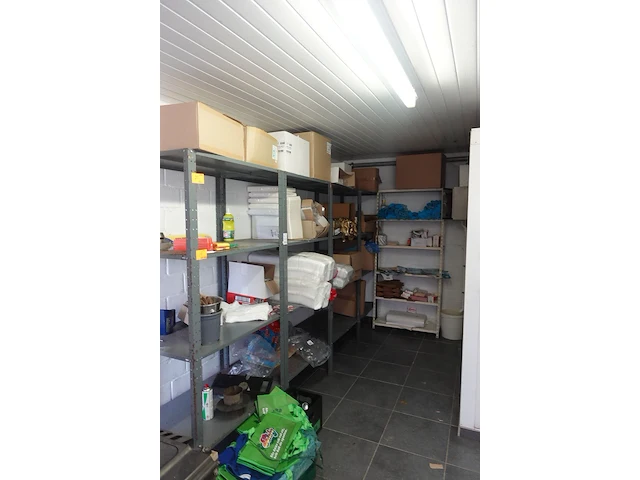Partij diverse verpakking en decoratie - afbeelding 1 van  51