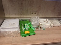 Partij diverse verpakking en decoratie - afbeelding 17 van  51