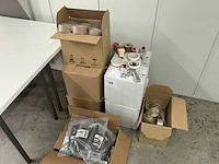 Partij diverse verpakkingsmaterialen - afbeelding 1 van  4