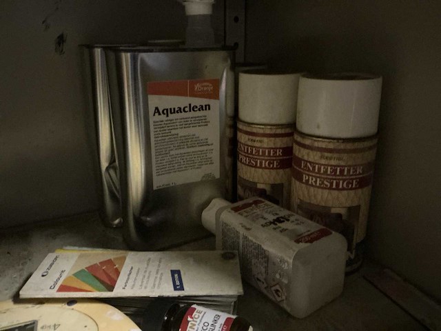 Partij diverse verven en houtbehandelingsproducten - afbeelding 17 van  18