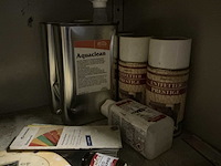 Partij diverse verven en houtbehandelingsproducten - afbeelding 17 van  18