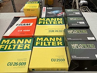Partij diverse waaronder,auto luchtfilters - afbeelding 1 van  1