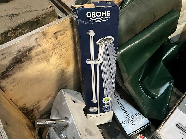 Partij diverse waterkranen en wasbakjes - afbeelding 5 van  7