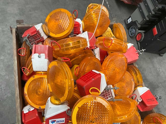 Partij diverse werflampen - afbeelding 7 van  7