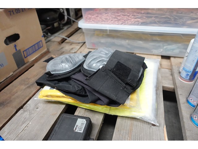 Partij diverse werkgereedschap - afbeelding 2 van  11