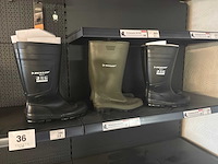 Partij diverse werkhandschoenen, laarzen en lasscherm - afbeelding 12 van  19