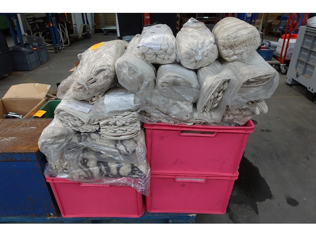 Partij diverse werkhandschoenen - afbeelding 1 van  7