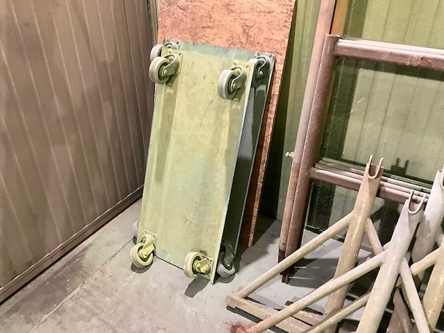 Partij diverse werkplaats benodigdheden - afbeelding 4 van  5