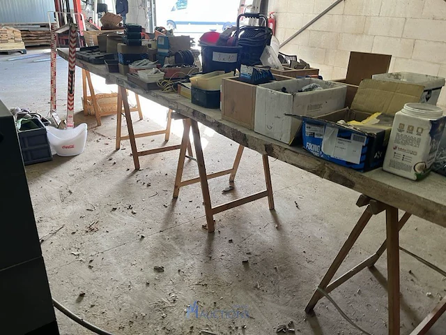 Partij diverse werkplaatsmaterialen - afbeelding 13 van  21