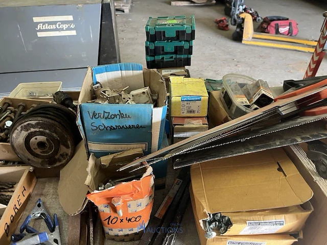 Partij diverse werkplaatsmaterialen - afbeelding 20 van  21