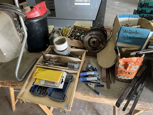 Partij diverse werkplaatsmaterialen - afbeelding 21 van  21