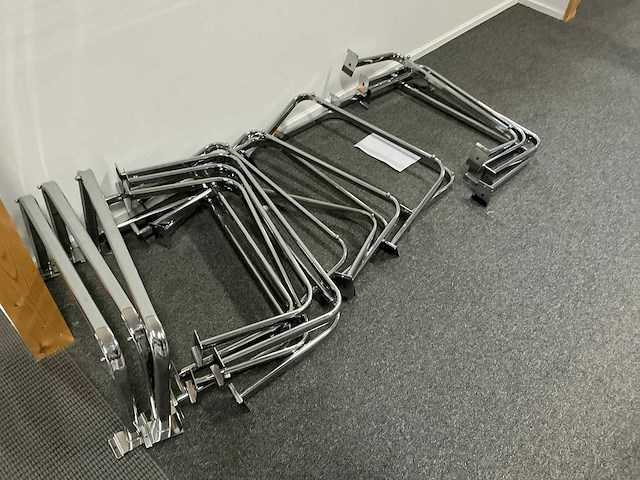 Partij diverse winkelhaken en beugels - afbeelding 2 van  10