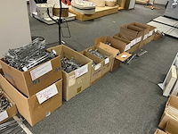 Partij diverse winkelhaken en beugels - afbeelding 1 van  10