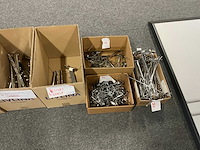 Partij diverse winkelhaken en beugels - afbeelding 8 van  10