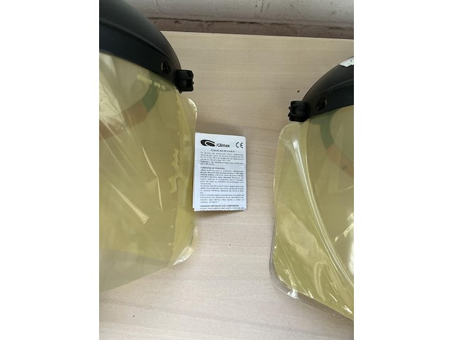 Partij diverse w.o. beschermkappen en boren - afbeelding 5 van  5