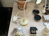 Partij diverse w.o. bureaulamp en vouwmeters - afbeelding 2 van  5