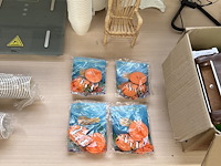 Partij diverse w.o. bureaulampen en drinkbekers - afbeelding 3 van  5