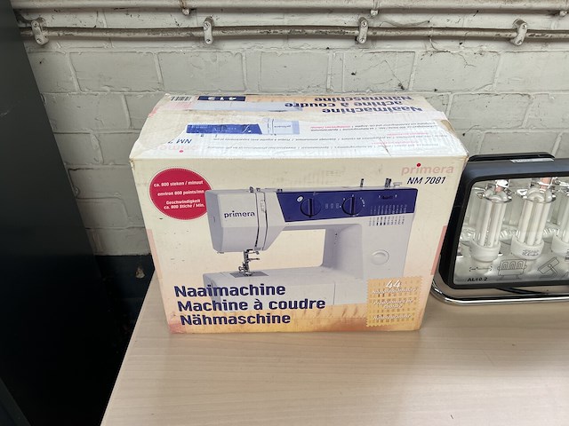 Partij diverse w.o. naaimachine en koffiezet - afbeelding 2 van  4