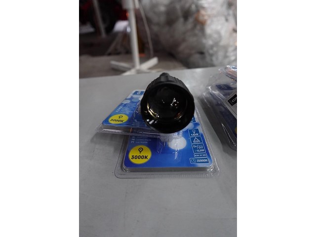 Partij diverse zaklampen - afbeelding 7 van  15