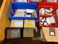 Partij diverse zekeringen - afbeelding 10 van  10