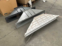 Partij diverse zwembad skimmers en onderdelen - afbeelding 2 van  8