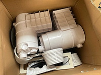 Partij diverse zwembad skimmers en onderdelen - afbeelding 4 van  8