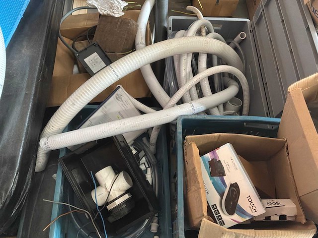 Partij diverse zwembadaccessoires - afbeelding 3 van  8