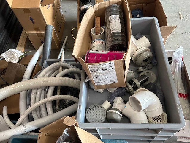 Partij diverse zwembadaccessoires - afbeelding 4 van  8