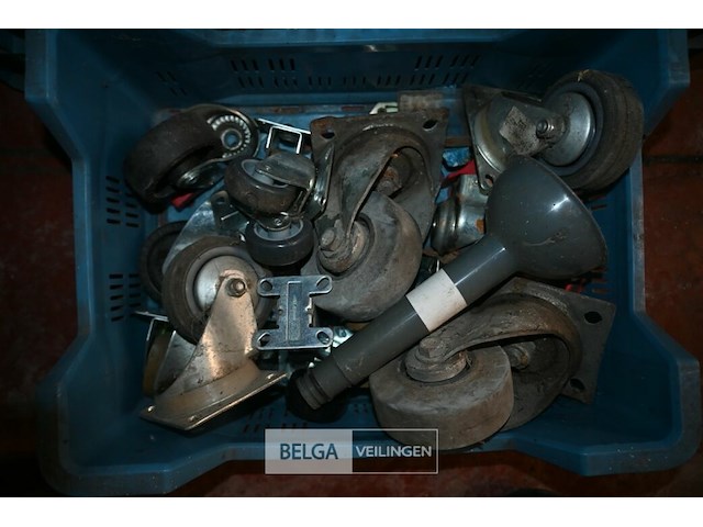 Partij diverse zwenkwielen - afbeelding 2 van  5