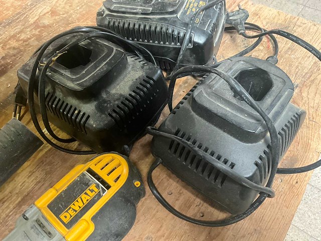 Partij diversen accu dewalt (10x) - afbeelding 15 van  21