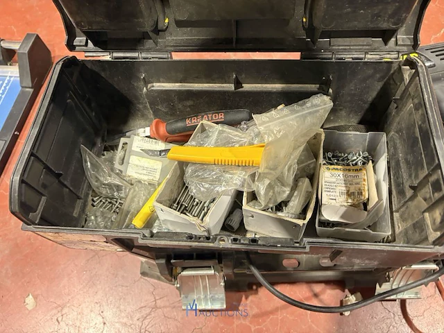 Partij diversen met gereedschap en toebehoren - afbeelding 9 van  15