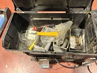 Partij diversen met gereedschap en toebehoren - afbeelding 9 van  15